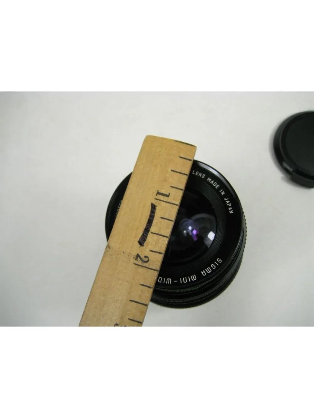 Sigma Mini-Wide Multi-Coated 28mm f/2.8 Lens Japan OLYMPUS OM Mount